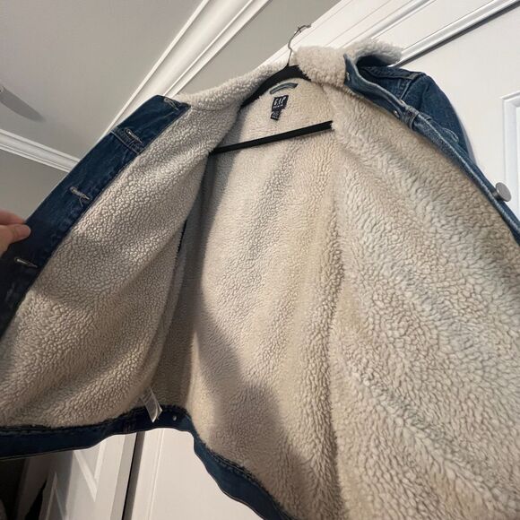 GAP Denim Sherpa Icon Jean Jacket Oversized XSP Trucker Warm Jean $118 retail - Picture 4 of 11